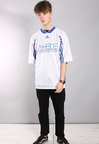VINTAGE ADIDAS FOOTBALL T-SHIRT