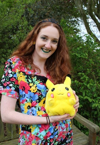 VINTAGE YELLOW PIKACHU POKEMON FESTIVAL HAND BAG