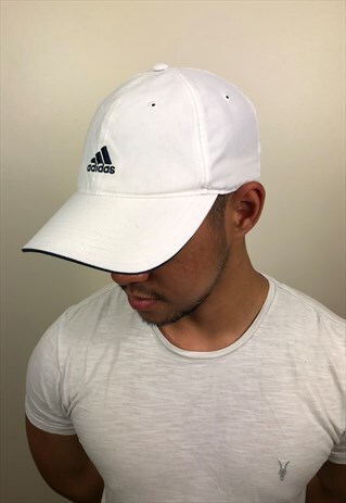 VINTAGE WHITE ADIDAS CAP