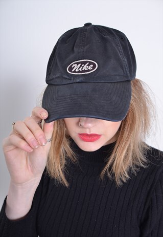 VINTAGE NIKE BASEBALL CAP HAT BLACK