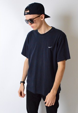 VINTAGE 90S NAVY BLUE MINIMALIST NIKE T-SHIRT