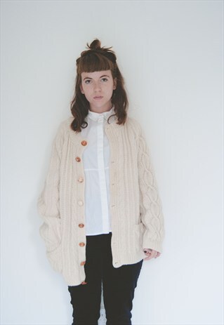 VINTAGE ARAN KNIT HANDMADE CARDIGAN