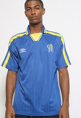 VINTAGE UMBRO CHELSEA FOOTBALL SHIRT