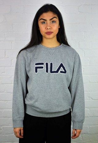 VINTAGE 90'S FILA SWEATSHIRT