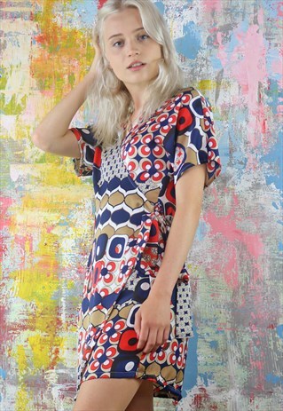 MINI WRAP DRESS IN SILKY RETRO PRINT