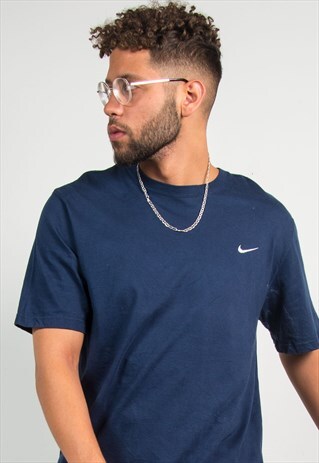 NIKE T-SHIRT