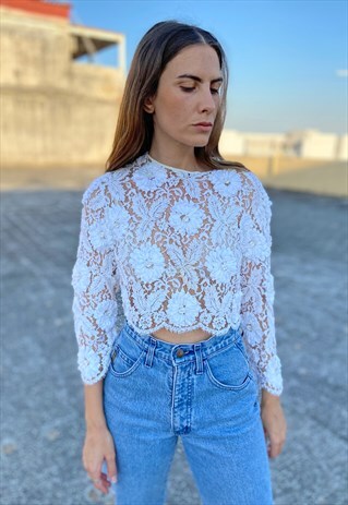 VINTAGE 80S HANDMADE LACE AND GEMS FLORAL TOP WHITE