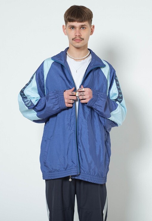 garment image