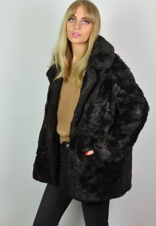 VINTAGE 70S BLACK FAUX FUR JACKET / COAT