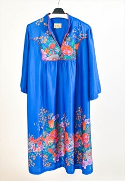 Vintage 70s dress in flower print