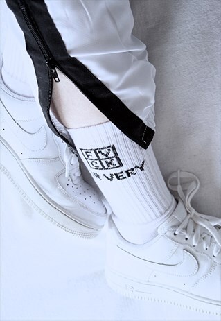 LOGO SOCKS WHITE