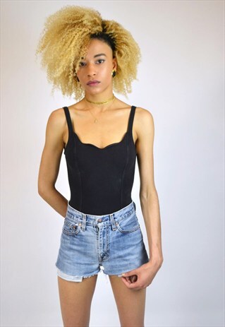 VINTAGE 90'S DENIM LEVI'S CUT OFF SHORTS