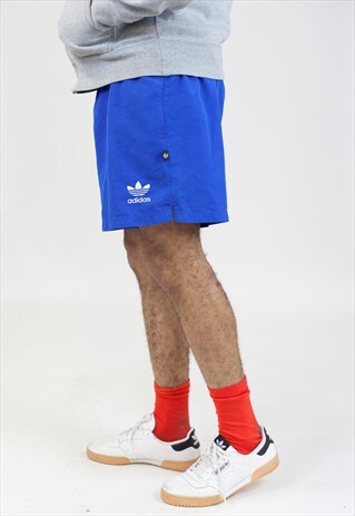 VINTAGE 90S ADIDAS BLUE SHORTS