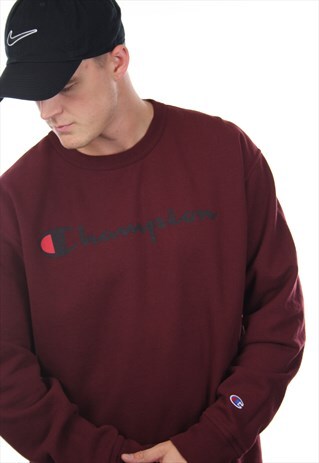 VINTAGE CHAMPION USA SPELL OUT SWEATSHIRT JUMPER