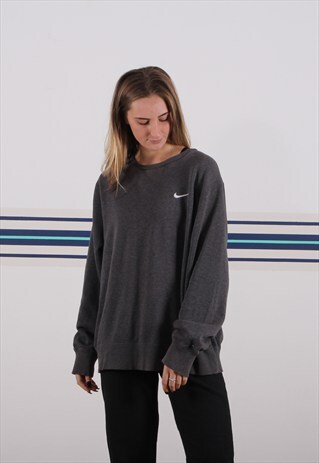 GREY NIKE SWEATSHIRT