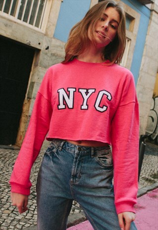 GRAPHIC SWEATSHIRT - FUCHSIA WITH NYC PRINT