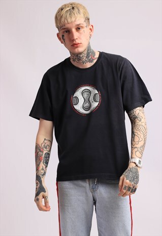VINTAGE ADIDAS T-SHIRT