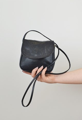 FLIP LID PURSE BAG