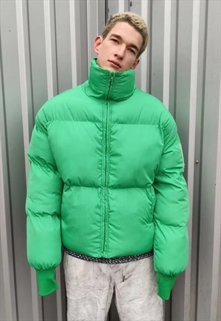HIGH NECK CROPPED BOMBER QUILTED ROLL PUFFER JACKET IN GREEN