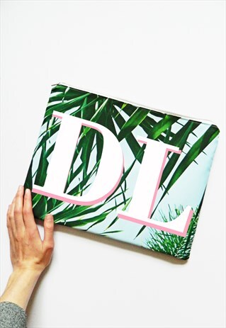 MONOGRAM PALM LEAF PRINT XL CLUTCH BAG