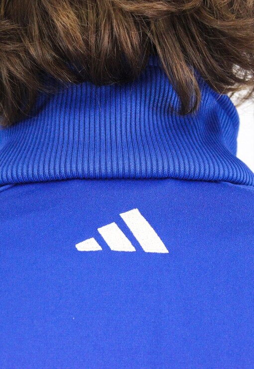 garment image