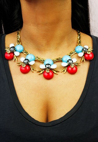 TURQUOISE CORAL GOLD CHUNKY STATEMENT NECKLACE