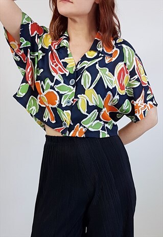VINTAGE 90'S VINTAGE REVIVAL BOLD PRINT CROP SHIRT