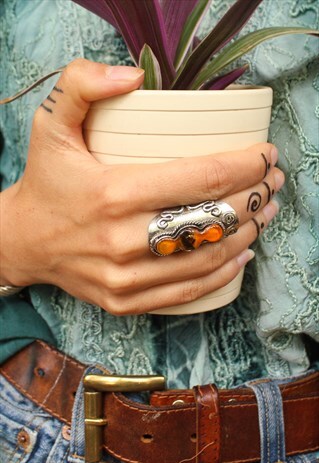 ADJUSTABLE YELLOW FESTIVAL GLASS RING
