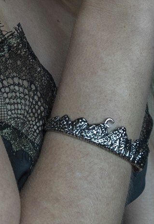FOREST TWILIGHT GOTHIC CUFF / BRACELET