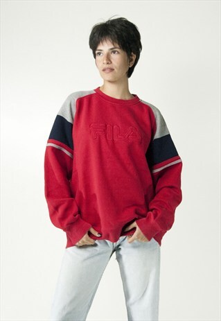 VINTAGE 90S FILA SWEATSHIRT