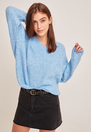 V-NECK JUMPER - SKY BLUE