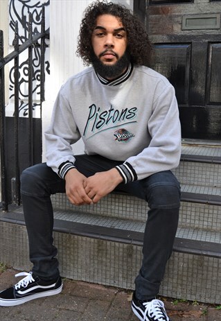 DETROIT PISTONS NBA GREY SWEATSHIRT