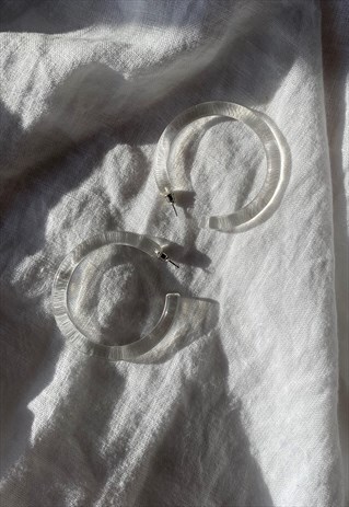 CLEAR ACRYLIC HOOP EARRINGS