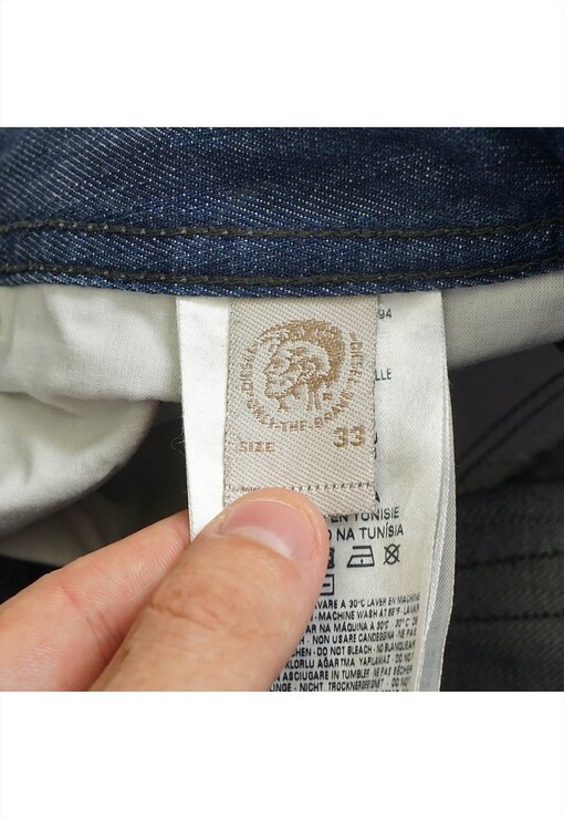 garment image
