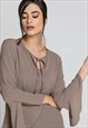 IRON BROWN FLOUNCE SLEEVE TOP BY CONQUISTA