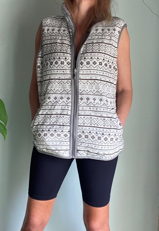 garment image