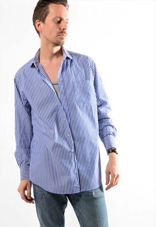 VINTAGE TOMMY HILFIGER SHIRT.