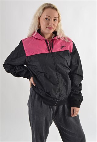 BLACK NIKE SHELL JACKET GTJ3950