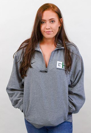 VINTAGE NIKE SWEATER