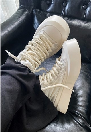 Chunky sole canvas shoes platform high tops in white