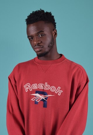 VINTAGE REEBOK RED EMBROIDERED SWEATSHIRT