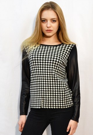 BLACK & WHITE DOG-TOOTH PRINTED LEATHER FEELING SWEATSHIRT