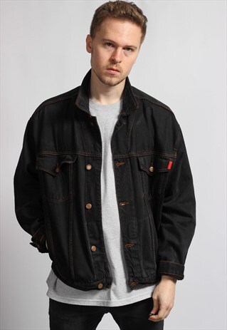 VINTAGE DENIM JACKET