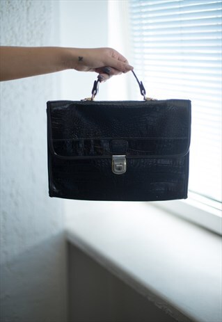 VINTAGE 80'S BLACK VARNISHED CROCODILE EFFECT BRIEFCASE