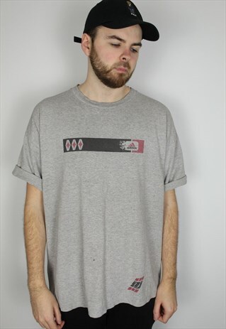 VINTAGE ADIDAS TEE SIZE XL