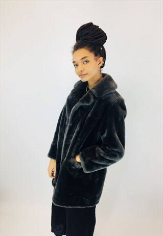 VINTAGE 80S FAUX FUR COAT