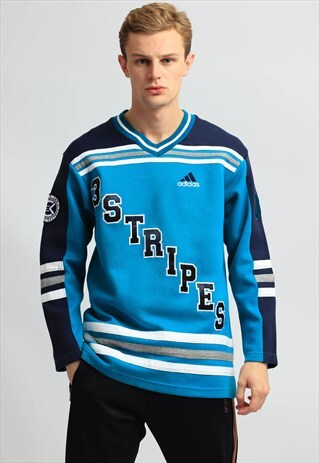 VINTAGE ADIDAS SWEATSHIRT