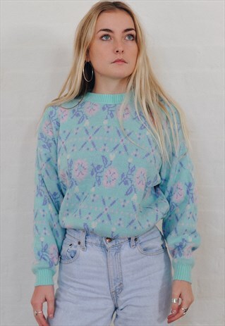 VINTAGE 90'S ABSTRACT PATTERN NORDIC BLUE KNIT JUMPER