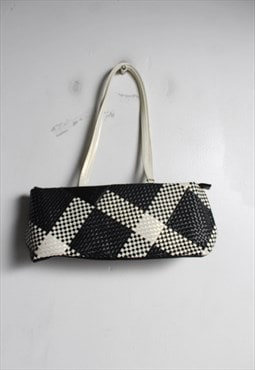 VIntage Y2K PVC Lattice Knit Hand Bag Black White