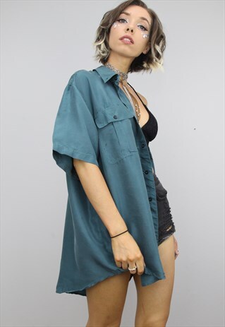 VINTAGE 90S OVERSIZED SILK SHIRT